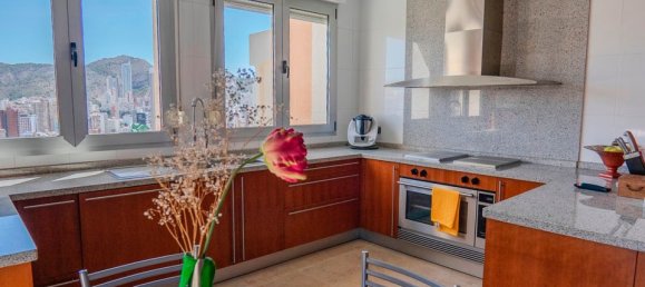 5 bedrooms Penthouse in Benidorm, Spain No. 178460 22