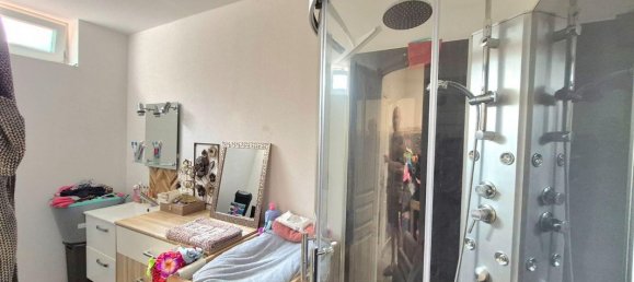 4 bedrooms House in Merville, France No. 330029 5