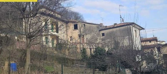 6 bedrooms House in Nuvolento, Italy No. 364289 2