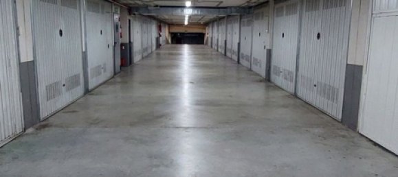 مرآب في Basque Autonomous Community, Spain 14متر مربع رقم 163311 2