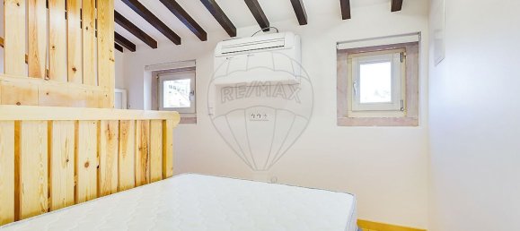 260m² Building in Lisbon, Portugal No. 70097 36