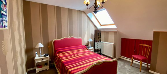 Casa de 10 habitaciónes en Mayenne, France No. 364110 12