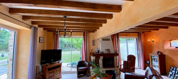 Casa de 10 habitaciónes en Mayenne, France No. 364110 3