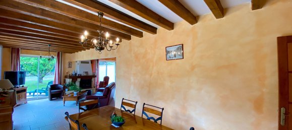 Casa de 10 habitaciónes en Mayenne, France No. 364110 2