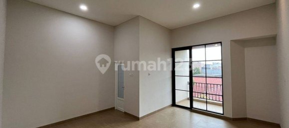 3 Schlafzimmer Haus in Grogol Petamburan, Indonesia, Nr. 2000 13