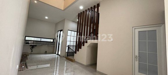 3 Schlafzimmer Haus in Grogol Petamburan, Indonesia, Nr. 2000 5