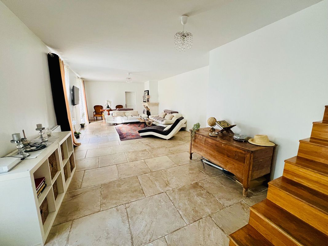 Дом с 5 спальнями в Монтже-ан-Гоэль, Франция № 149489