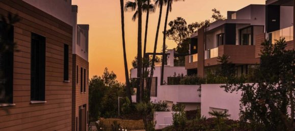 4 bedrooms Villa in Marbella, Spain No. 29271 24