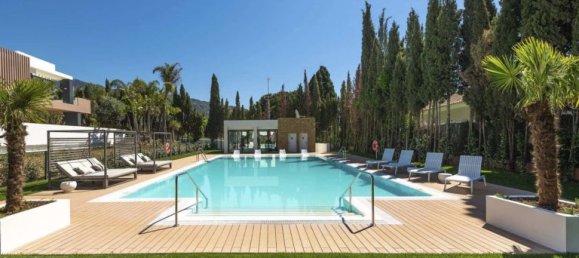 4 bedrooms Villa in Marbella, Spain No. 29271 20