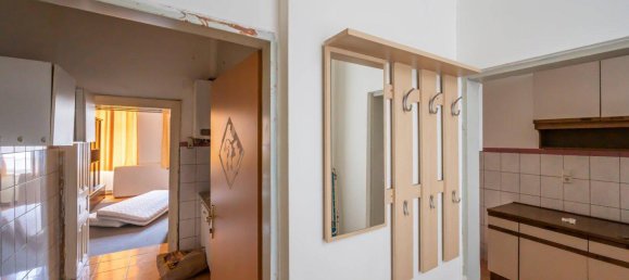 3-salle Appartement à Brigittenau, Austria No. 184105 10