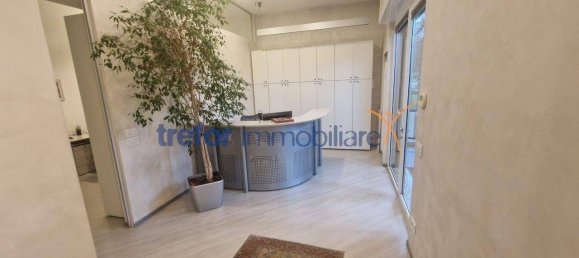 Офис 215м² в Сан Донато Миланезе, Италия № 9796 2