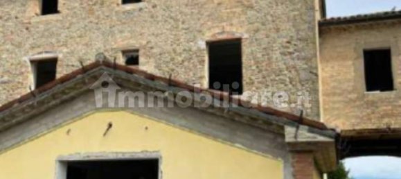 5 bedrooms House in Città di Castello, Italy No. 304192 3