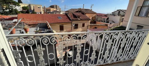 Квартира с 7 комнатами в Катандзаро, Италия № 33693 26