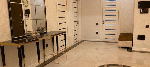 4 bedrooms Apartment in Khatay, Azerbaijan No. 1211 10