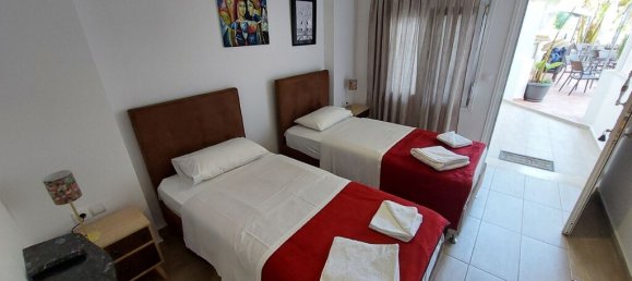 18 rooms Townhouse in Chalkidiki, Greece No. 8159 16