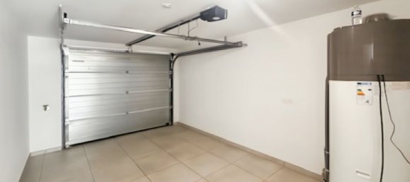 3 Schlafzimmer Villa in Pezenas, France, Nr. 320960 5