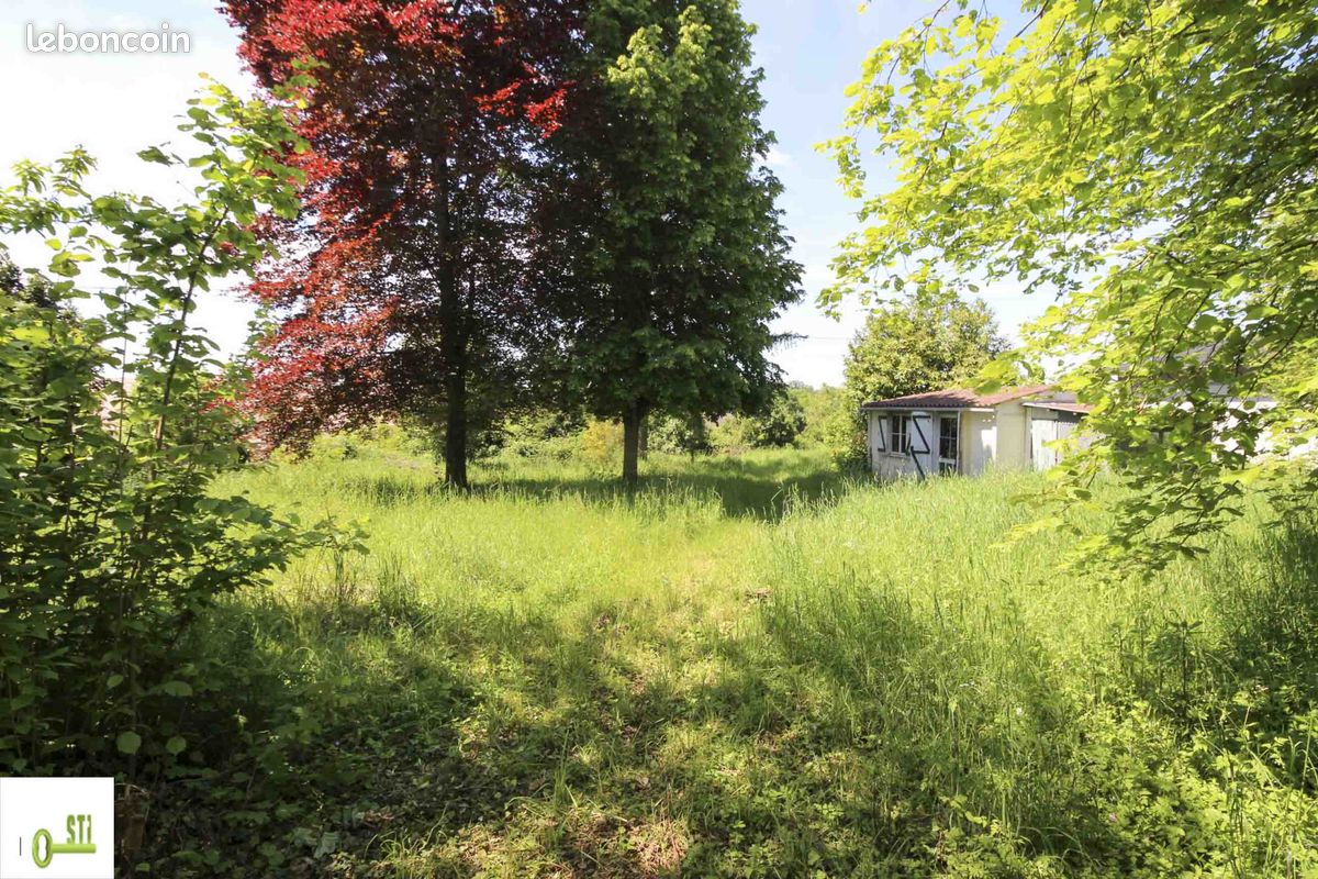 Terrain à Montbouy, France 2155m² No. 66362