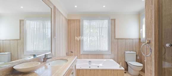 3 Schlafzimmer Wohnung in Marbella, Spain, Nr. 151806 11