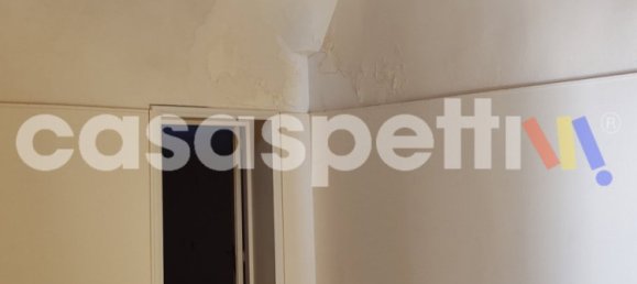 4 rooms House in Veglie, Italy No. 335303 12