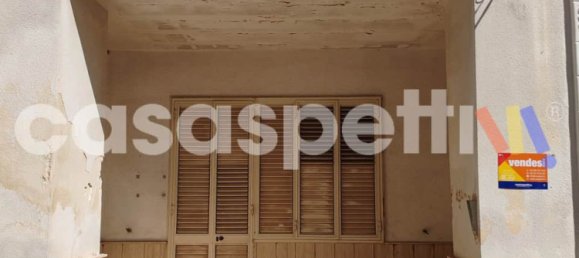 4 rooms House in Veglie, Italy No. 335303 38