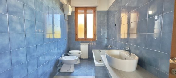 Apartamento de 3 habitaciónes en Ponsacco, Italy No. 42547 18