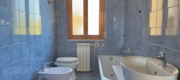 Apartamento de 3 habitaciónes en Ponsacco, Italy No. 42547 19