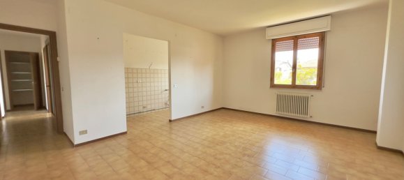 Apartamento de 3 habitaciónes en Ponsacco, Italy No. 42547 4