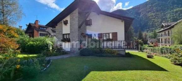 5 bedrooms Villa in Santa Maria Maggiore, Italy No. 176498 32