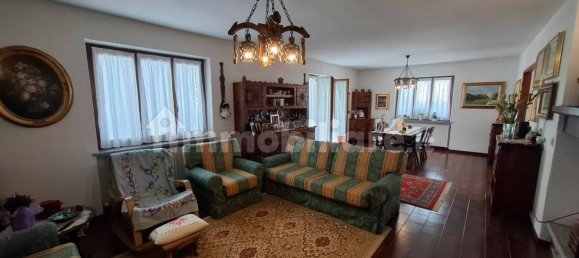 5 bedrooms Villa in Santa Maria Maggiore, Italy No. 176498 3