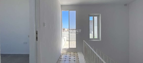 2 غرف نوم طابقين في Siggiewi, Malta رقم 10521 2