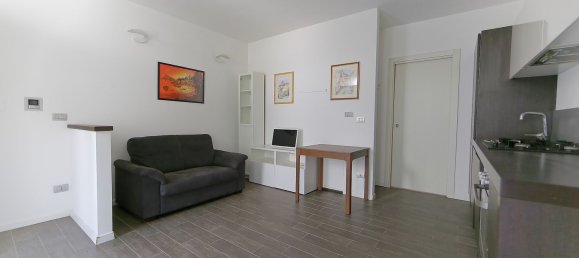 Ático de 2 habitaciónes en Monza, Italy No. 80119 26