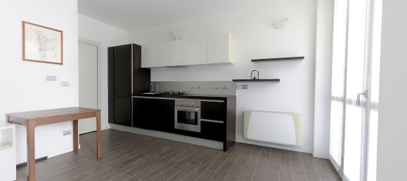 Ático de 2 habitaciónes en Monza, Italy No. 80119 24