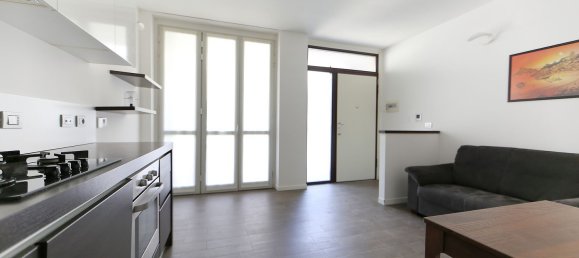 Ático de 2 habitaciónes en Monza, Italy No. 80119 28