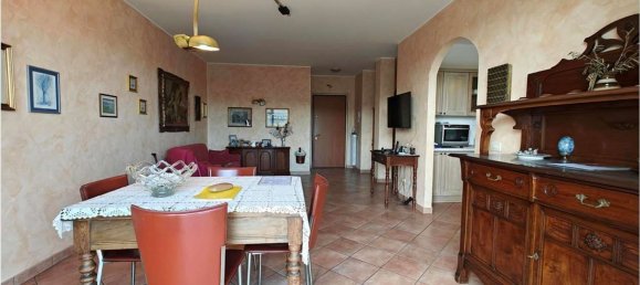 Apartamento de 3 divisões em Abbiategrasso, Italy N.º 318553 8