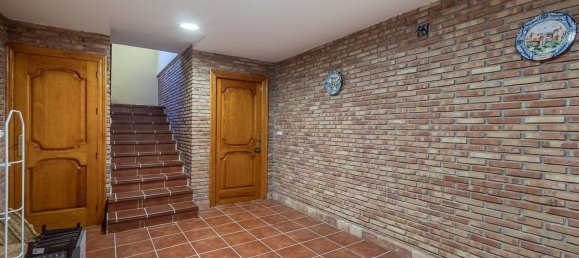 5 bedrooms House in Las Gabias, Spain No. 147282 30