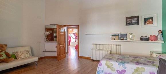 5 bedrooms House in Las Gabias, Spain No. 147282 17