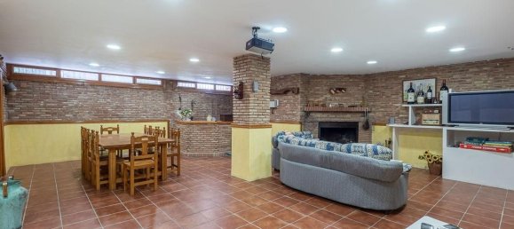 5 bedrooms House in Las Gabias, Spain No. 147282 34