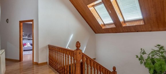 5 bedrooms House in Las Gabias, Spain No. 147282 39