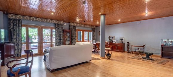 5 bedrooms House in Las Gabias, Spain No. 147282 5