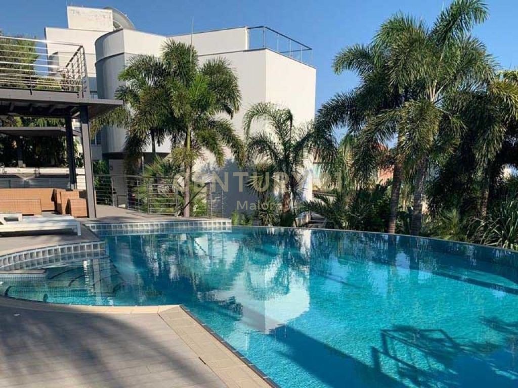 Вилла с 3 спальнями в Арменохори, Кипр № 642