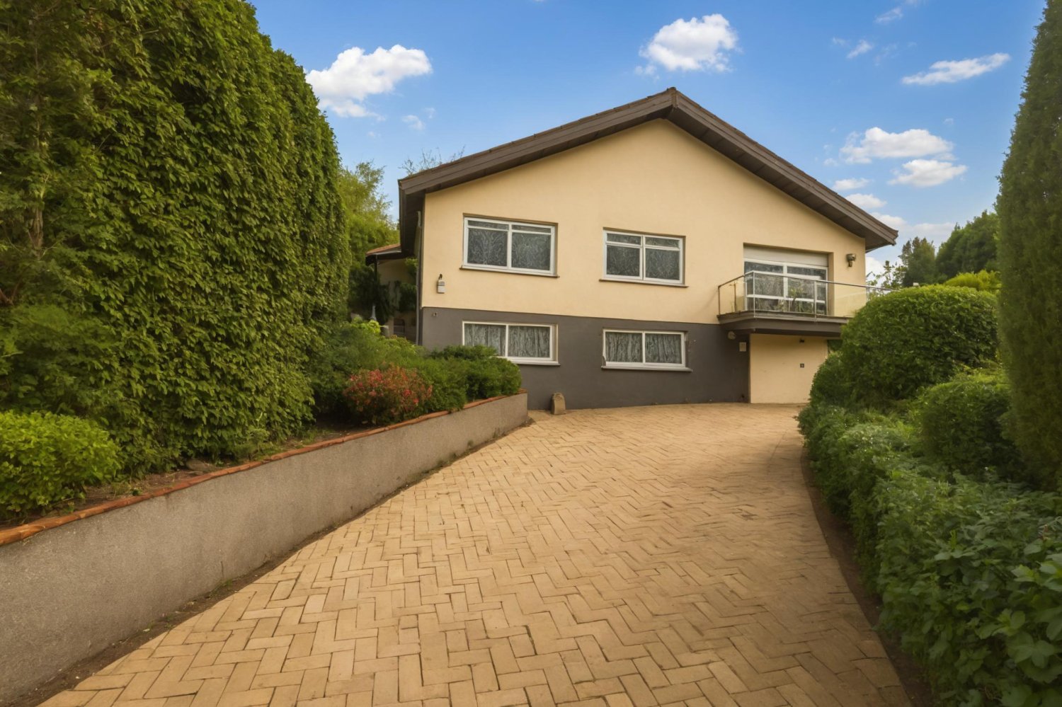 6 bedrooms House in Saint-Julien-les-Metz, France No. 154714