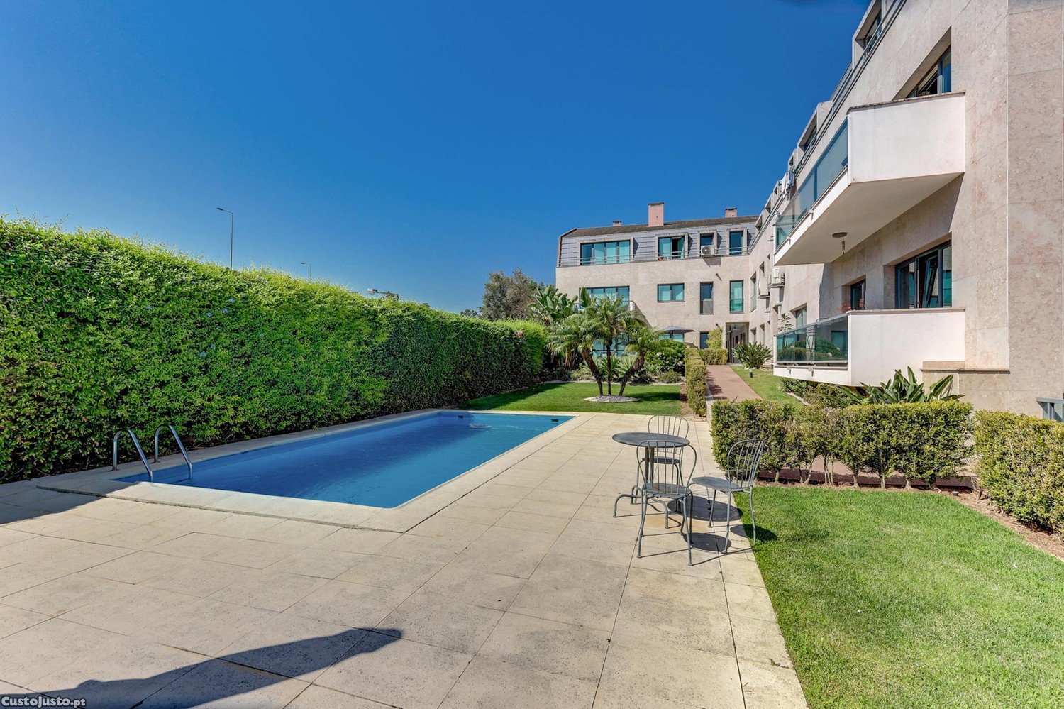 2 bedrooms Apartment in Lisbon, Portugal No. 265602