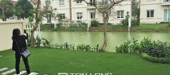 3 bedrooms Villa in Long Bien, Vietnam No. 3148 6