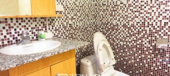 1 bedroom Apartment in Ba Dinh, Vietnam No. 2644 8