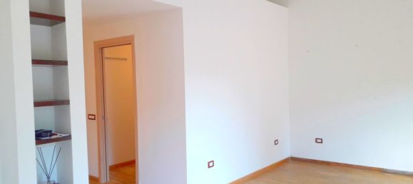 3 غرف نوم شقة في Naples, Italy رقم 315573 5