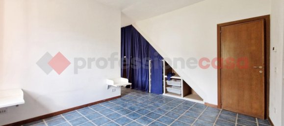 3-salle Appartement à Greccio, Italy No. 171671 13