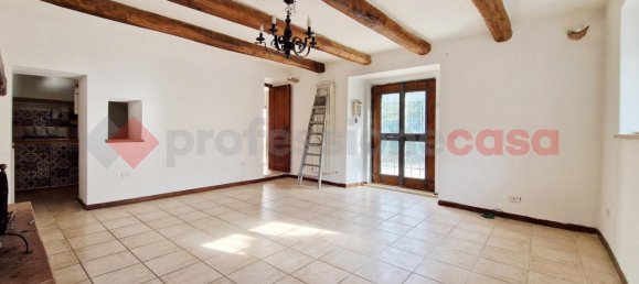 3-salle Appartement à Greccio, Italy No. 171671 7