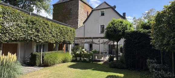 Adosado de 8 dormitorios en Wesel, Germany No. 348230 2