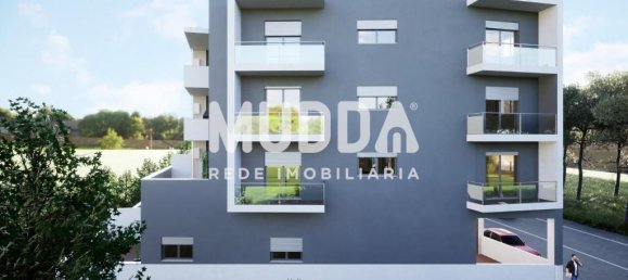 93m² Garage in Oliveira de Azemeis, Portugal No. 148903 7