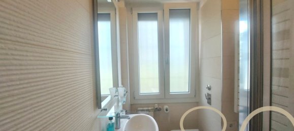 2 Schlafzimmer Wohnung in Milan, Italy, Nr. 358041 3